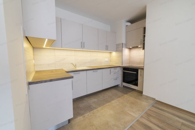 Kiadó téglalakás, albérlet, Kecskeméten 250 E Ft / hó