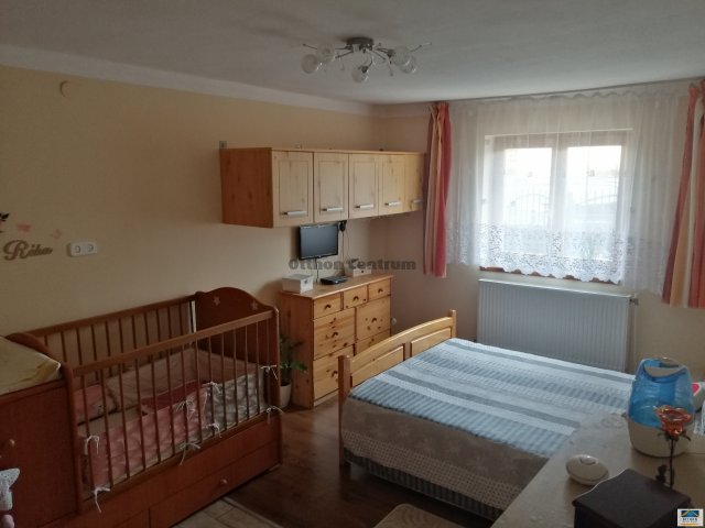Eladó családi ház, Debrecenben 47.9 M Ft, 3 szobás