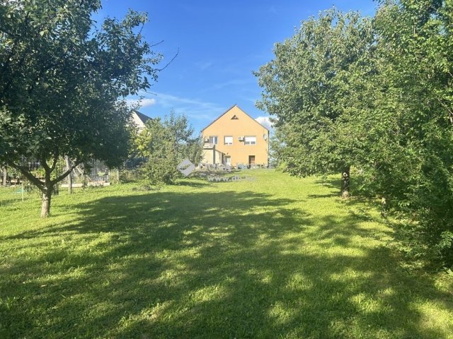 Eladó családi ház, Ácsteszéren 39.9 M Ft, 3 szobás