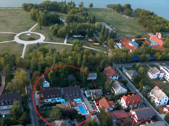 Eladó üzlethelyiség, Balatonbogláron 550 M Ft