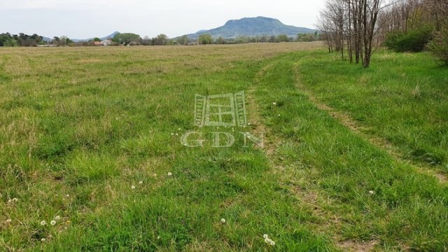 Eladó ipari ingatlan, Tapolcán 142 M Ft / költözzbe.hu