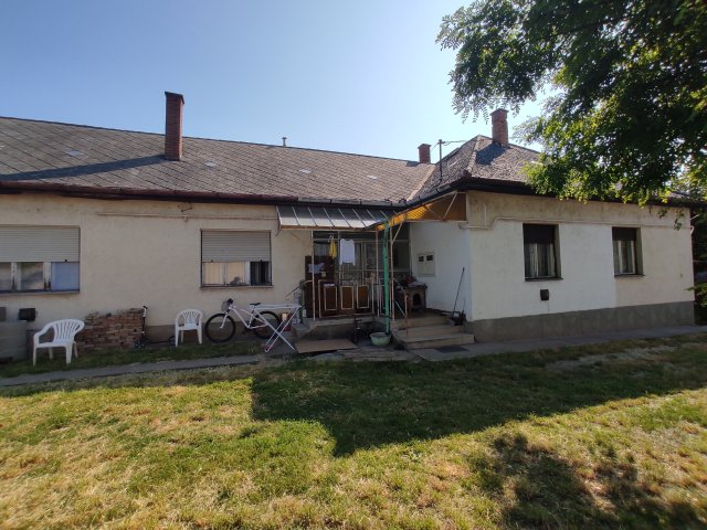 Eladó családi ház, Horton 39 M Ft, 4+3 szobás