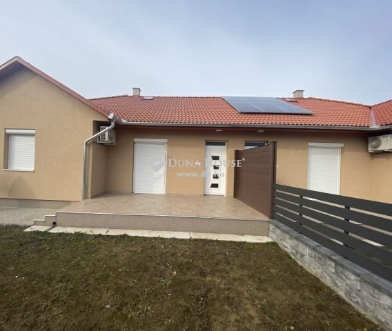 Eladó ikerház, Kókán 63.9 M Ft, 4 szobás / költözzbe.hu