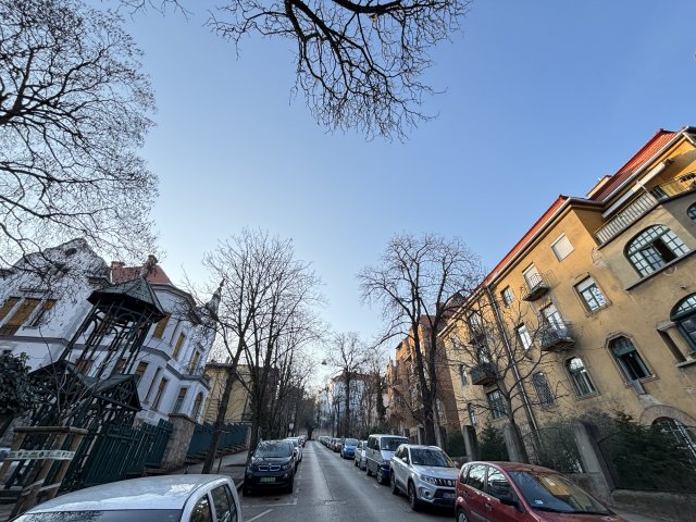 Eladó téglalakás, Budapesten, XI. kerületben, Orlay utcában