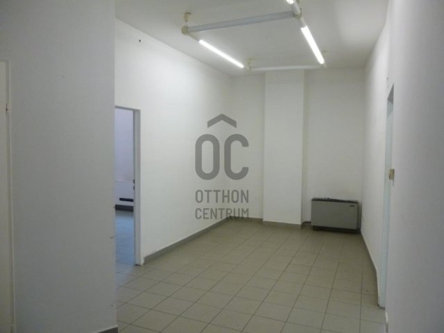 Kiadó iroda, Budapesten, III. kerületben 233 E Ft / hó