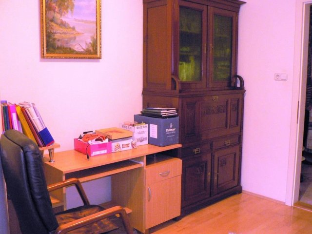 Kiadó családi ház, albérlet, Pécsett 60 E Ft / hó, 1 szobás