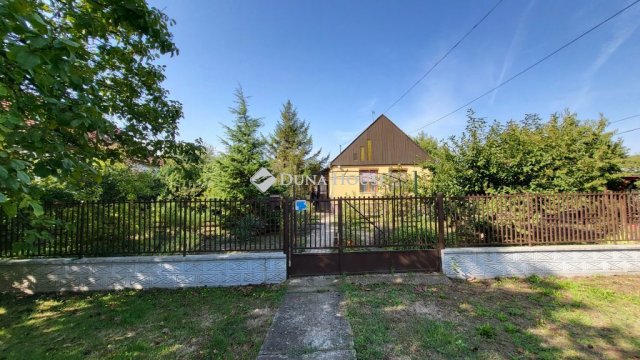 Eladó családi ház, Ráckevén 69.9 M Ft, 3 szobás
