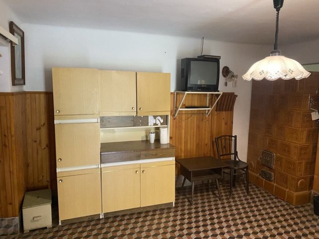 Eladó családi ház, Dunaföldváron 18.3 M Ft, 2 szobás