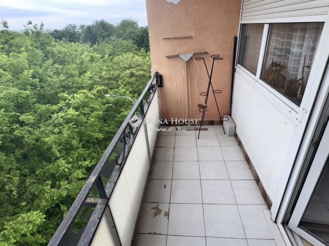 Eladó téglalakás, Szombathelyen 31.5 M Ft, 2 szobás