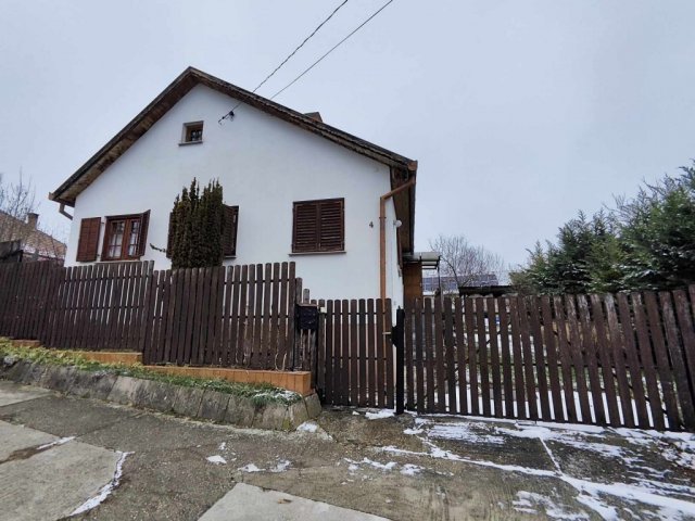 Eladó családi ház, Magyarhertelenden 39.99 M Ft, 2 szobás
