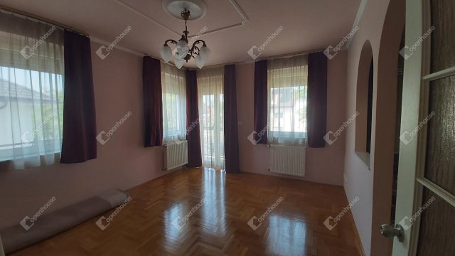 Eladó téglalakás, Győrött 58 M Ft, 3 szobás