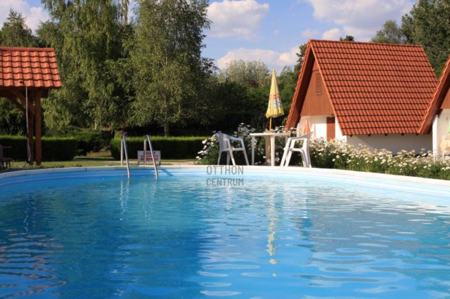 Eladó hotel, Faddon 164.5 M Ft / költözzbe.hu