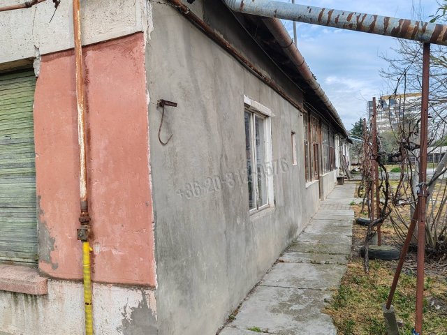 Eladó családi ház, Békéscsabán 69 M Ft, 3 szobás