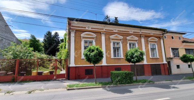 Eladó családi ház, Sátoraljaújhelyen, Esze Tamás utcában