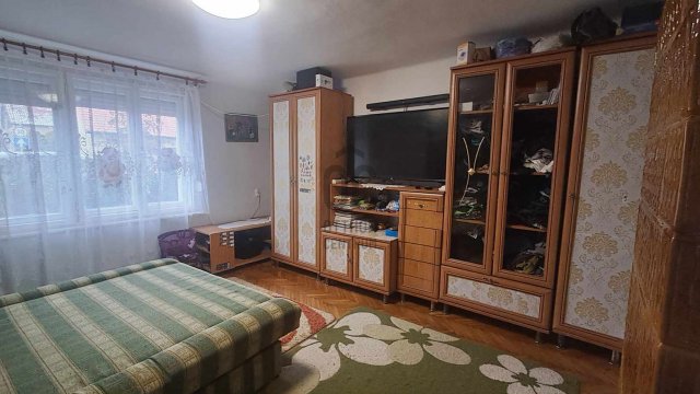 Eladó családi ház, Debrecenben 39.9 M Ft, 4 szobás
