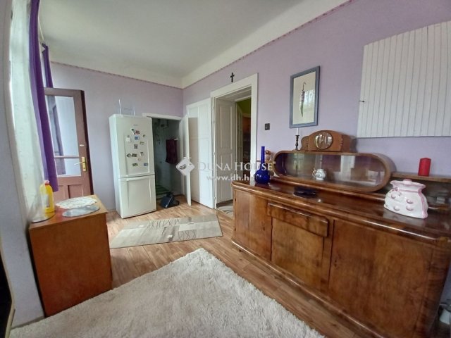 Eladó családi ház, Tiszakécskén 31.5 M Ft, 3 szobás