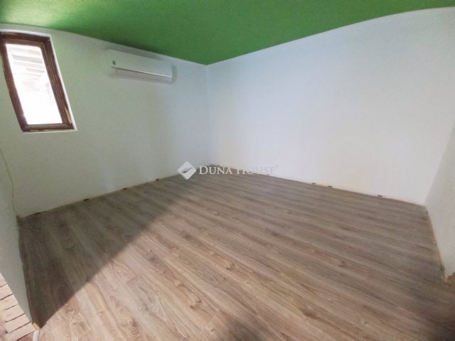 Eladó családi ház, Nagydorogon 16.4 M Ft, 2 szobás