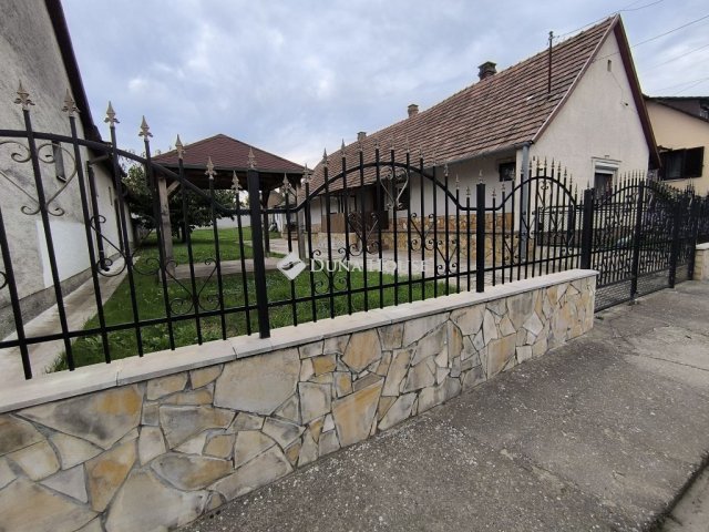 Eladó családi ház, Mágocson 16.5 M Ft, 2 szobás