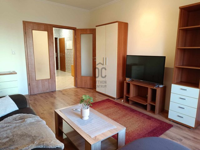 Kiadó téglalakás, albérlet, Debrecenben 250 E Ft / hó, 2 szobás
