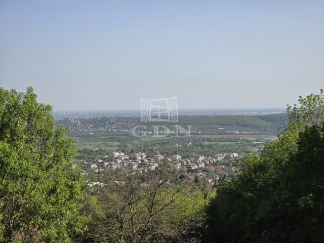 Eladó telek, Budapesten, XI. kerületben 262 M Ft