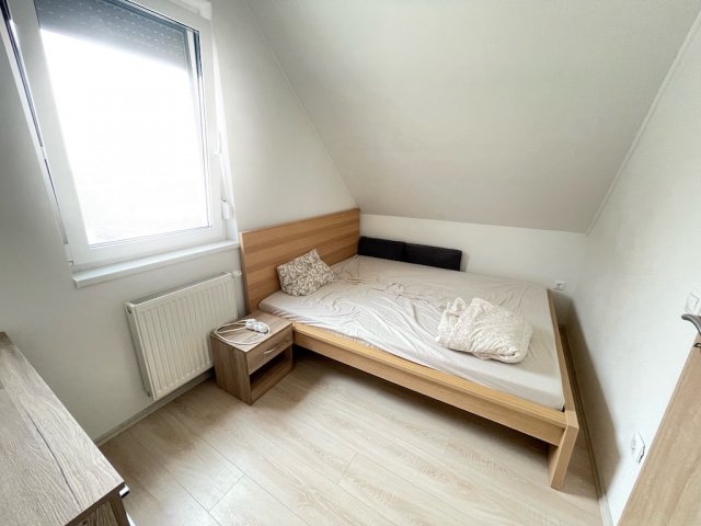 Kiadó téglalakás, albérlet, Pakson 175 E Ft / hó, 2 szobás