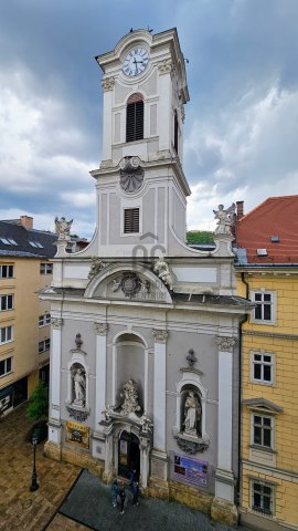 Kiadó téglalakás, albérlet, Budapesten, V. kerületben, 4 szobás