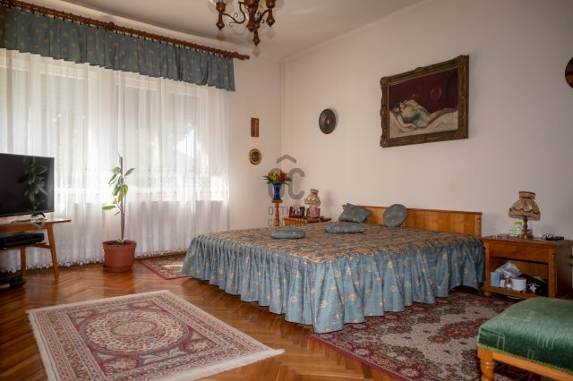 Eladó családi ház, Hajdúszoboszlón 84.9 M Ft, 7 szobás