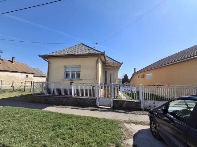 Eladó családi ház, Pétervásárán 15.9 M Ft, 2 szobás