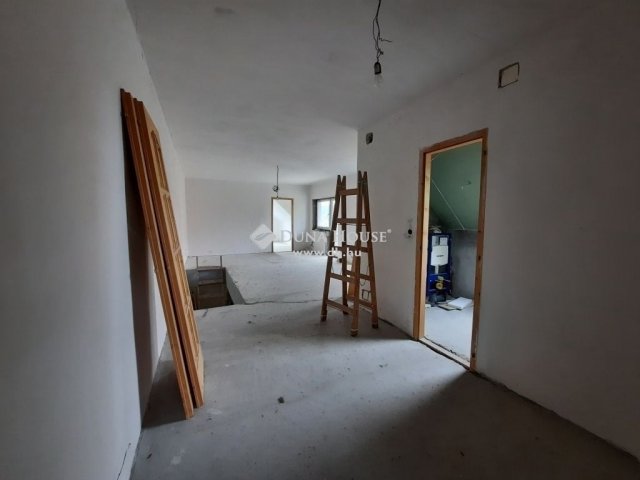 Eladó ikerház, Budapesten, X. kerületben 102 M Ft, 5 szobás