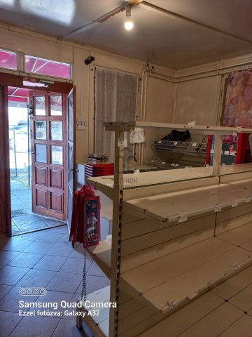Eladó családi ház, Alsószentivánon 11 M Ft, 3 szobás