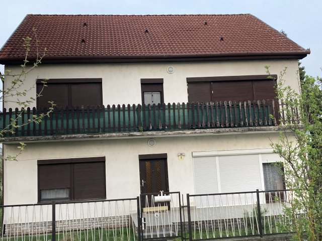 Eladó családi ház, Balatonfenyvesen, Madarász utcában 69 M Ft