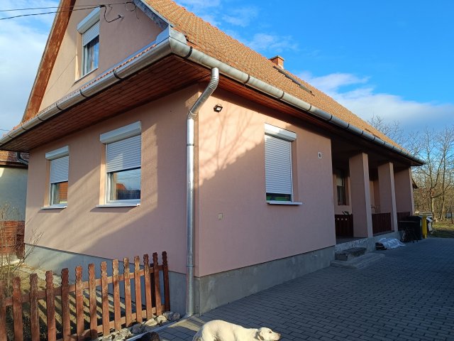 Eladó családi ház, Kiskinizsen 25.9 M Ft, 3 szobás