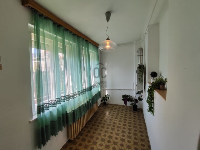 Eladó családi ház, Gyöngyösön 39.9 M Ft, 2 szobás