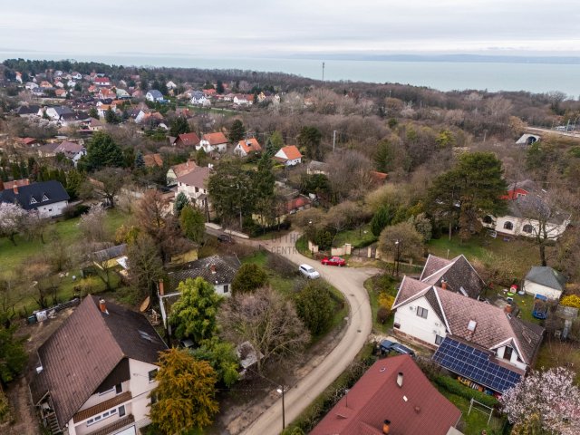 Eladó családi ház, Balatonvilágoson 64.9 M Ft, 3 szobás