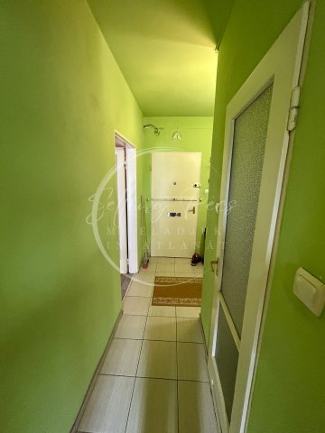 Eladó panellakás, Pécsett, Varsány utcában 32.9 M Ft, 2 szobás