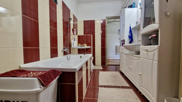Eladó családi ház, Miskolcon 63.99 M Ft, 3 szobás