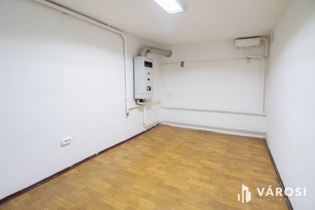 Kiadó ipari ingatlan, Budapesten, XI. kerületben 230 E Ft / hó