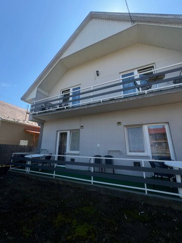 Eladó családi ház, Balatonlelleén 146 M Ft, 6 szobás
