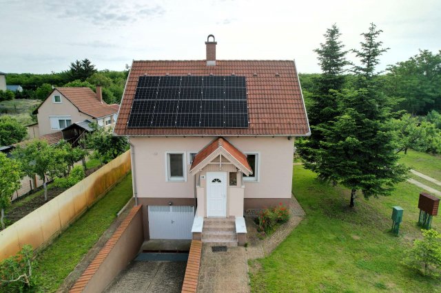 Eladó családi ház, Debrecenben 65.9 M Ft, 3 szobás