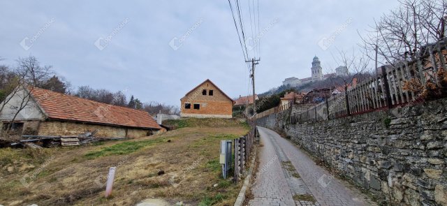 Eladó telek, Pannonhalmán 27 M Ft / költözzbe.hu