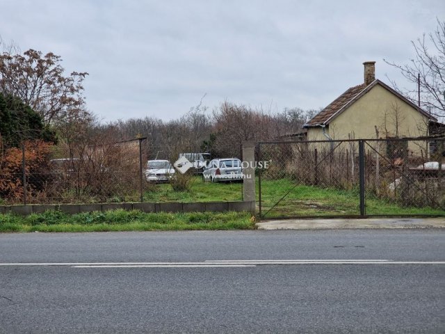 Eladó telek, Enyingen 18 M Ft / költözzbe.hu