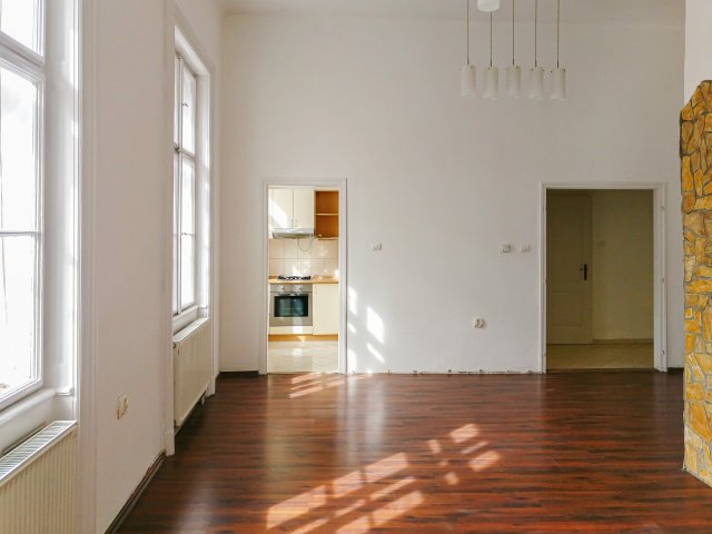 Eladó téglalakás, Budapesten, V. kerületben 73.9 M Ft, 2 szobás