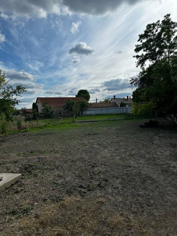 Eladó telek, Hajdúszoboszlón 64 M Ft / költözzbe.hu