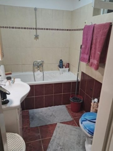 Eladó családi ház, Gyömrőn 85 M Ft, 3 szobás