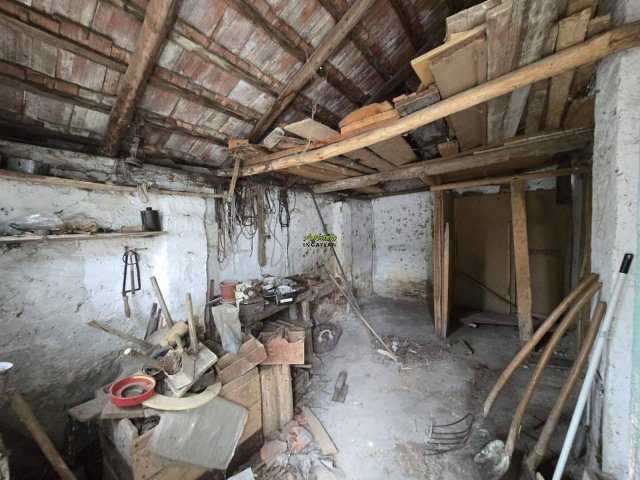 Eladó családi ház, Bőn 10 M Ft, 2 szobás / költözzbe.hu