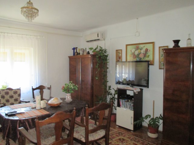 Eladó családi ház, Nagybánhegyesen 7.5 M Ft, 3+1 szobás