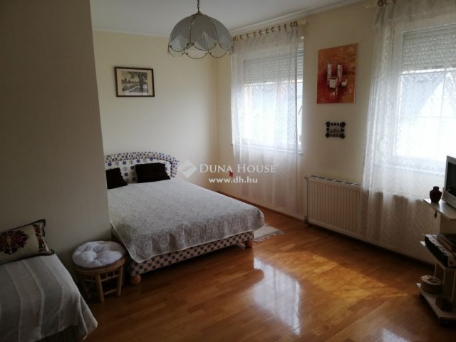 Eladó családi ház, Budapesten, XXII. kerületben 399.99 M Ft