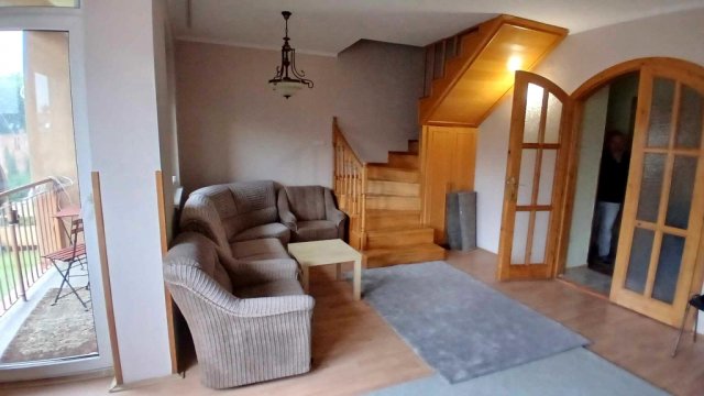 Kiadó téglalakás, albérlet, Debrecenben 450 E Ft / hó, 5 szobás