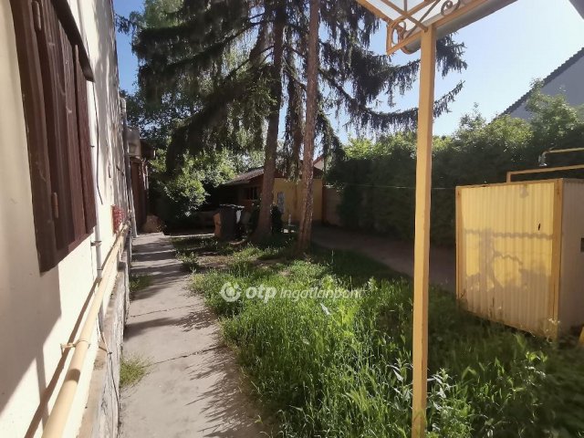 Eladó családi ház, Gyulán 65 M Ft, 2+1 szobás