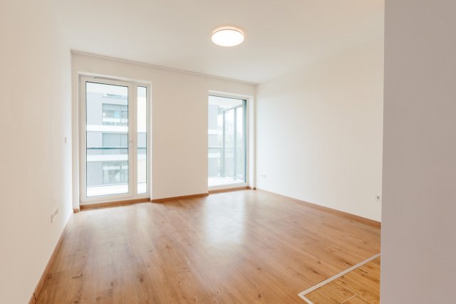 Eladó panellakás, Budapesten, III. kerületben 85 M Ft, 1 szobás